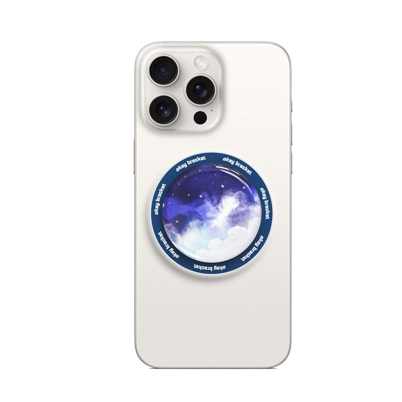 Drifting In The Clouds - MagSafe AirBag Grip